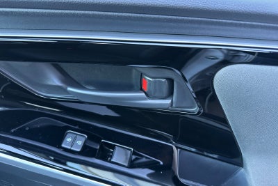 2025 Subaru Solterra Premium