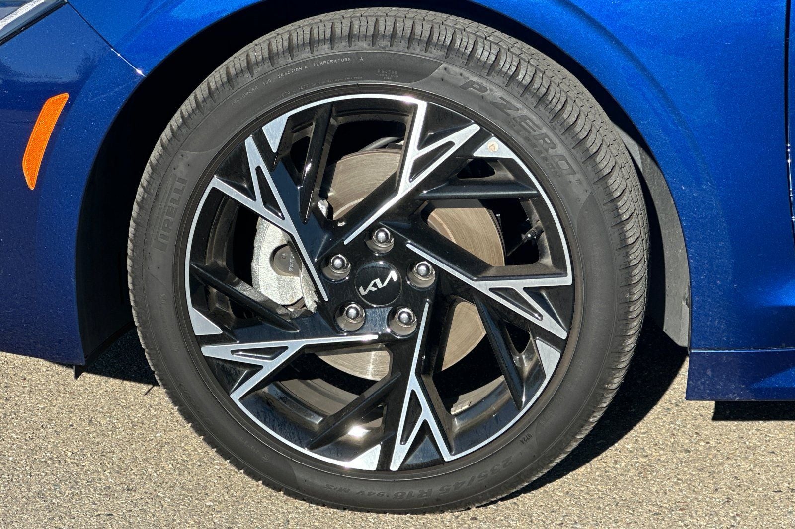 2025 Kia K5 GT-Line