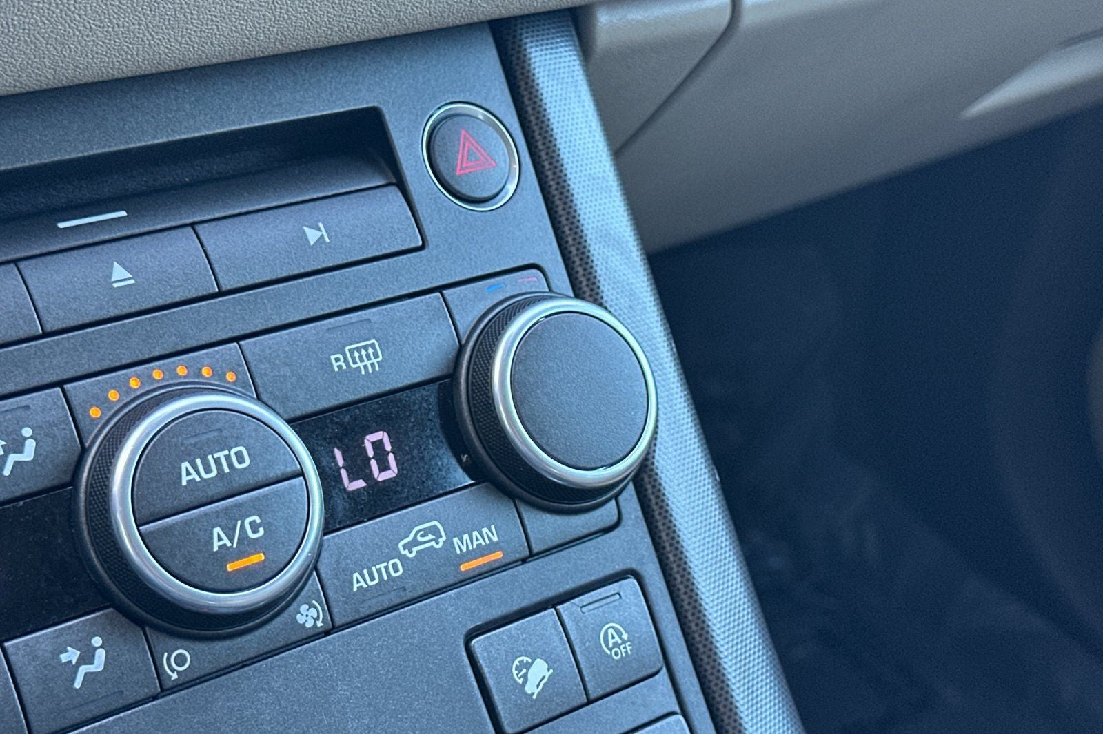 2018 Land Rover Range Rover Evoque SE