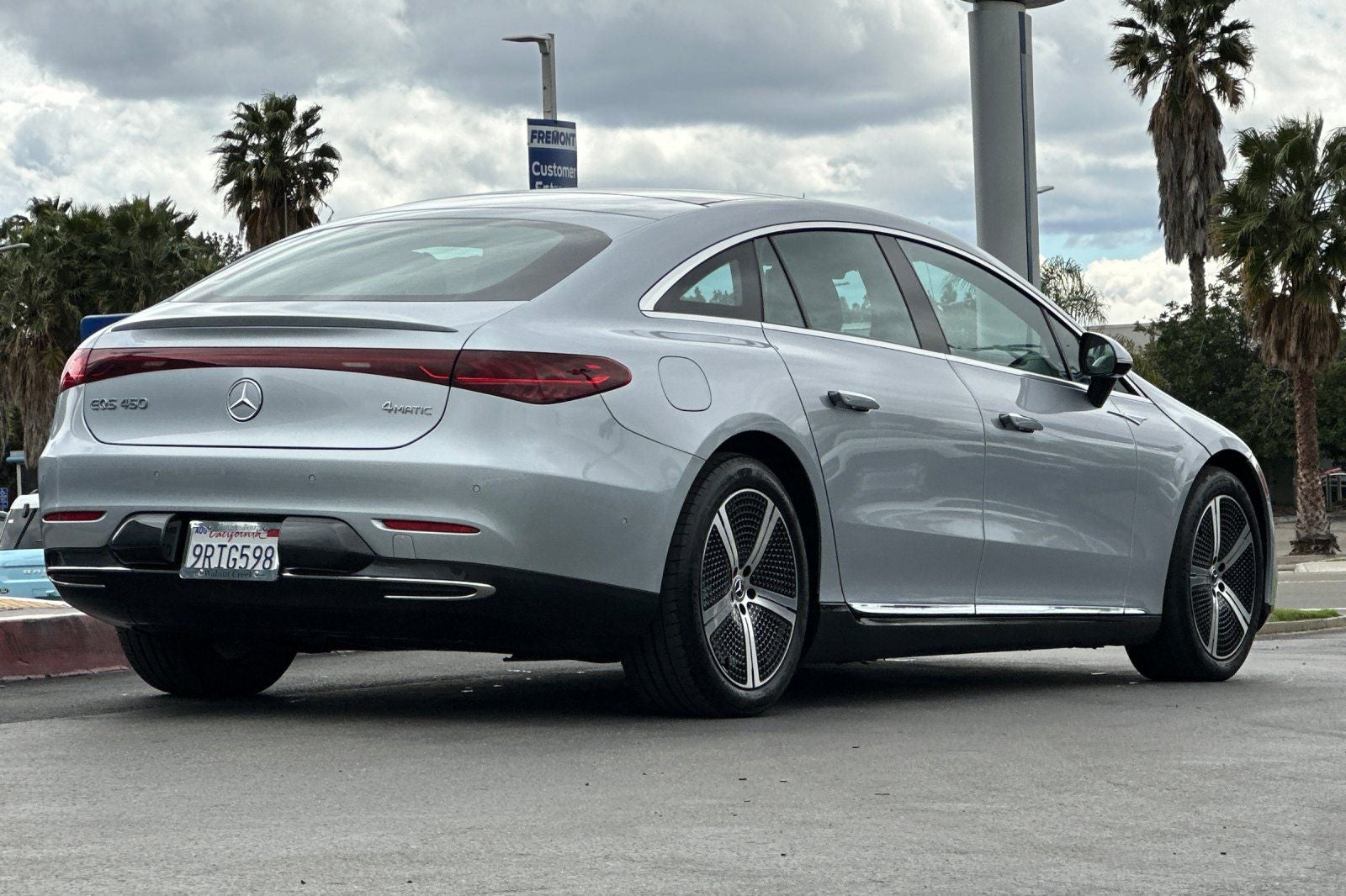 2023 Mercedes-Benz EQS 450 4MATIC®