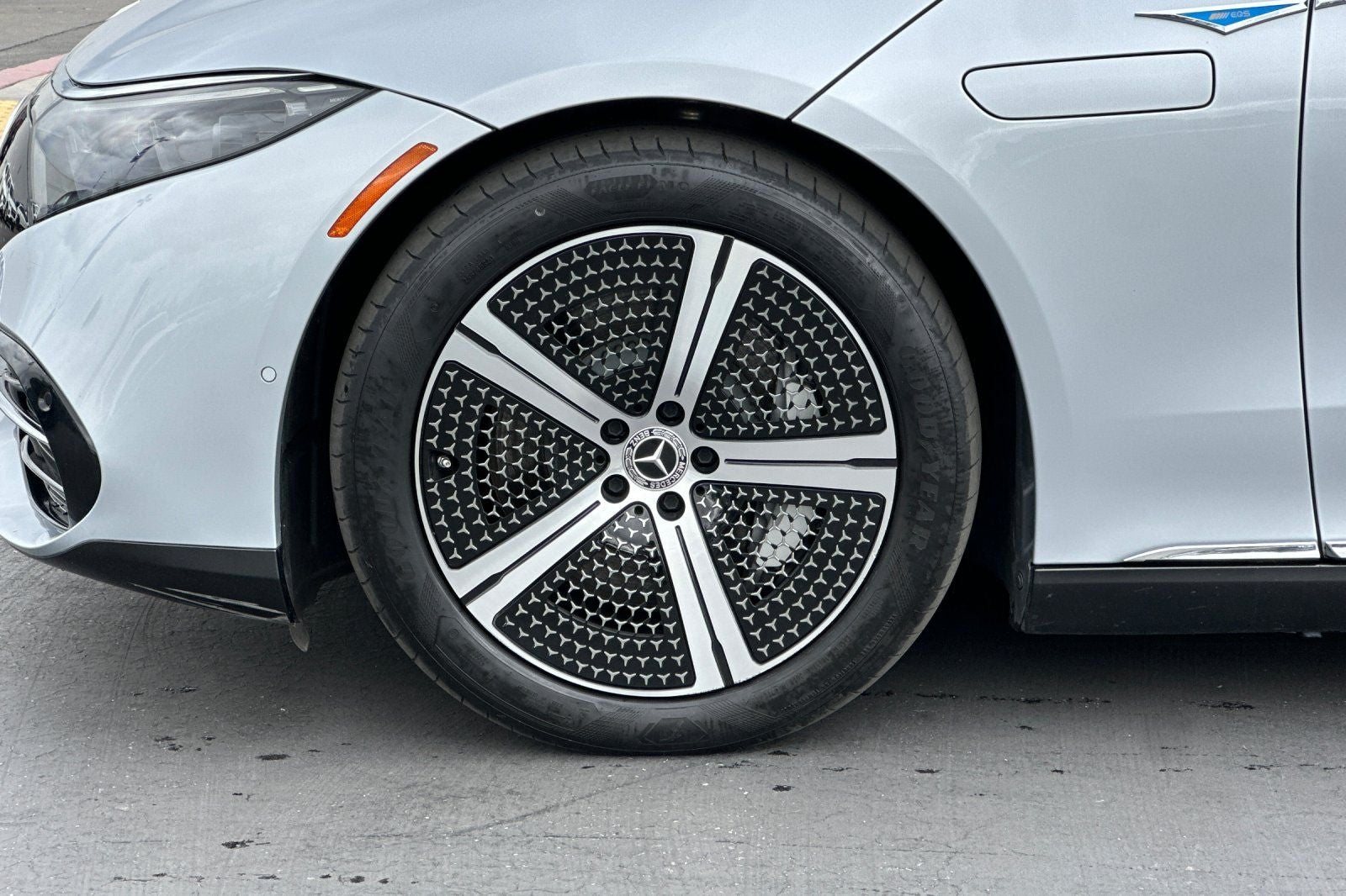 2023 Mercedes-Benz EQS 450 4MATIC®