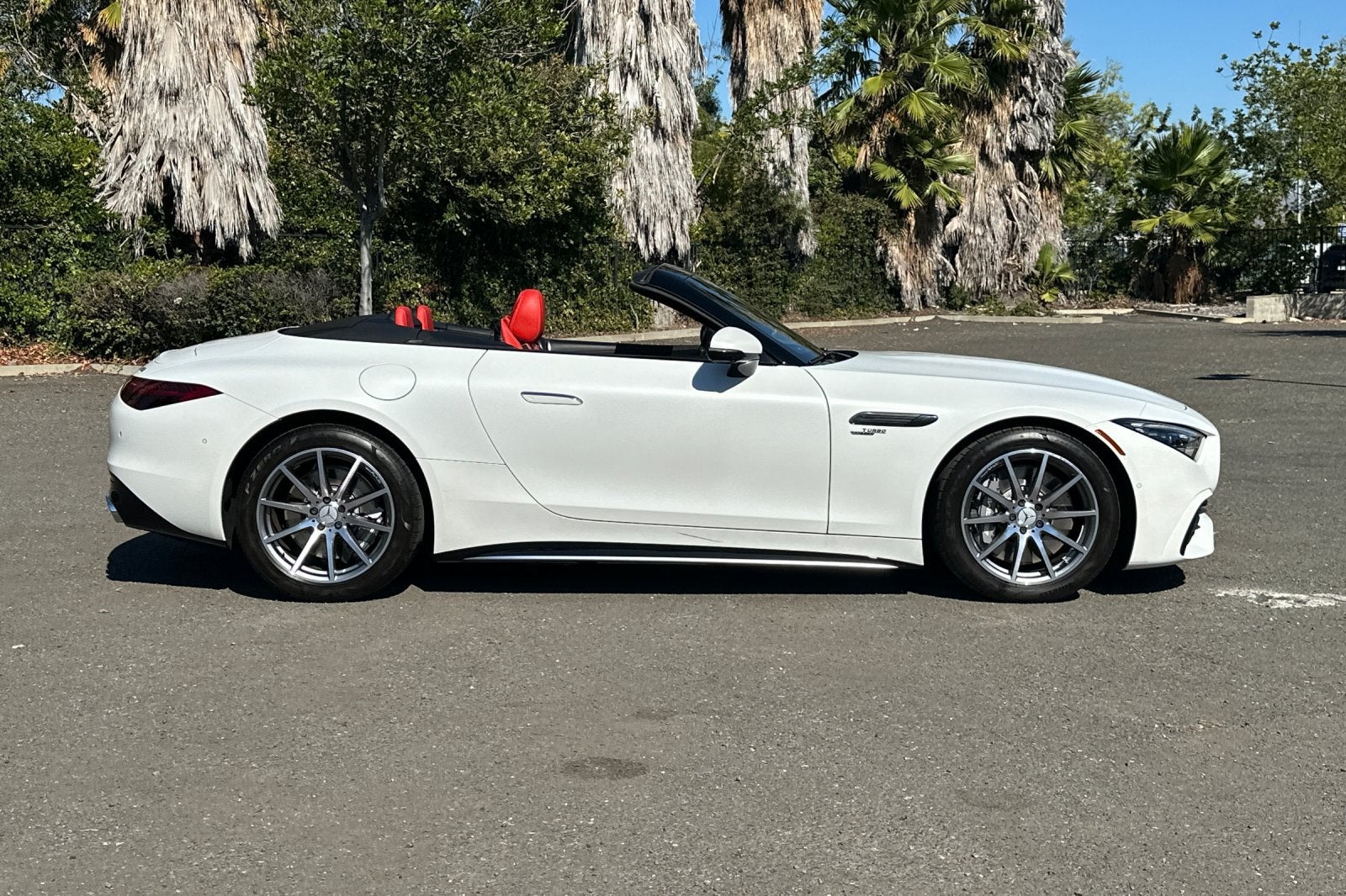 2023 Mercedes-Benz SL-Class Base