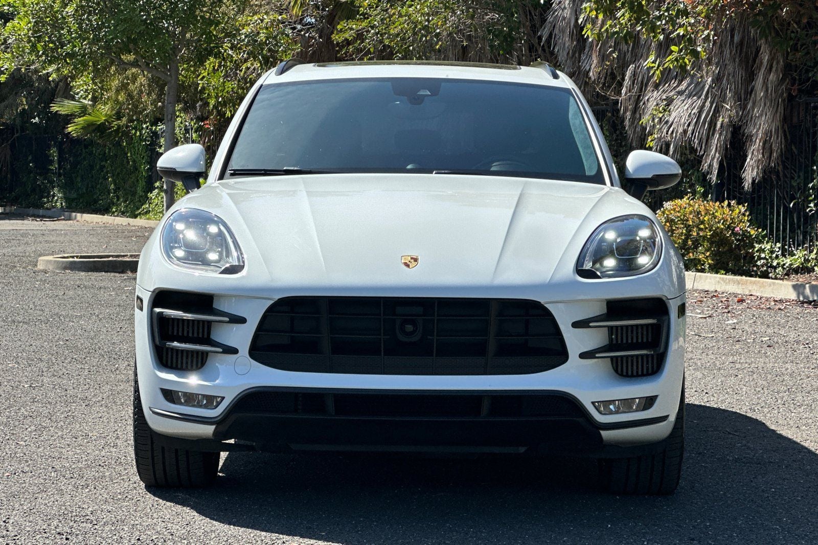 2018 Porsche Macan Turbo