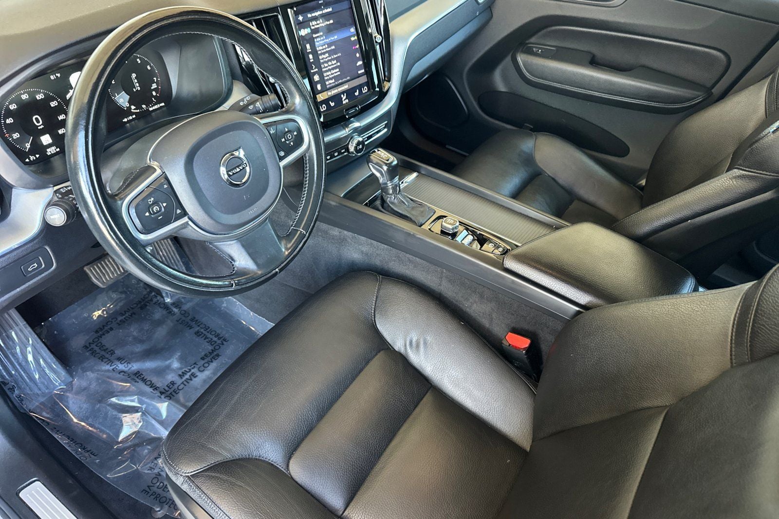2020 Volvo XC60 T5 Momentum