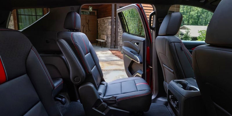Chevrolet Traverse model interior display pannel view