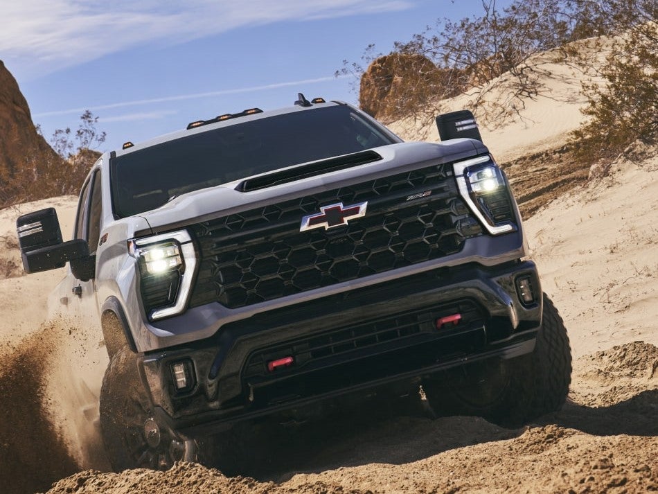 Chevrolet Silverado 2500HD model front view